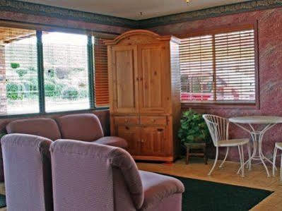 Village Inn Of Hardy Exterior foto